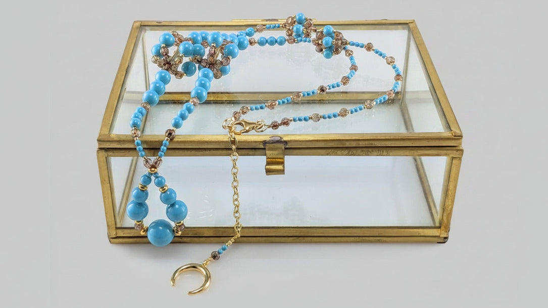 Turquoise blue crystal pearl necklace
