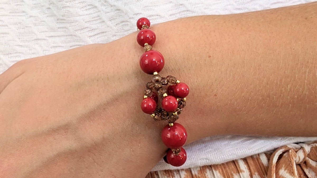 Red crystal pearl necklace