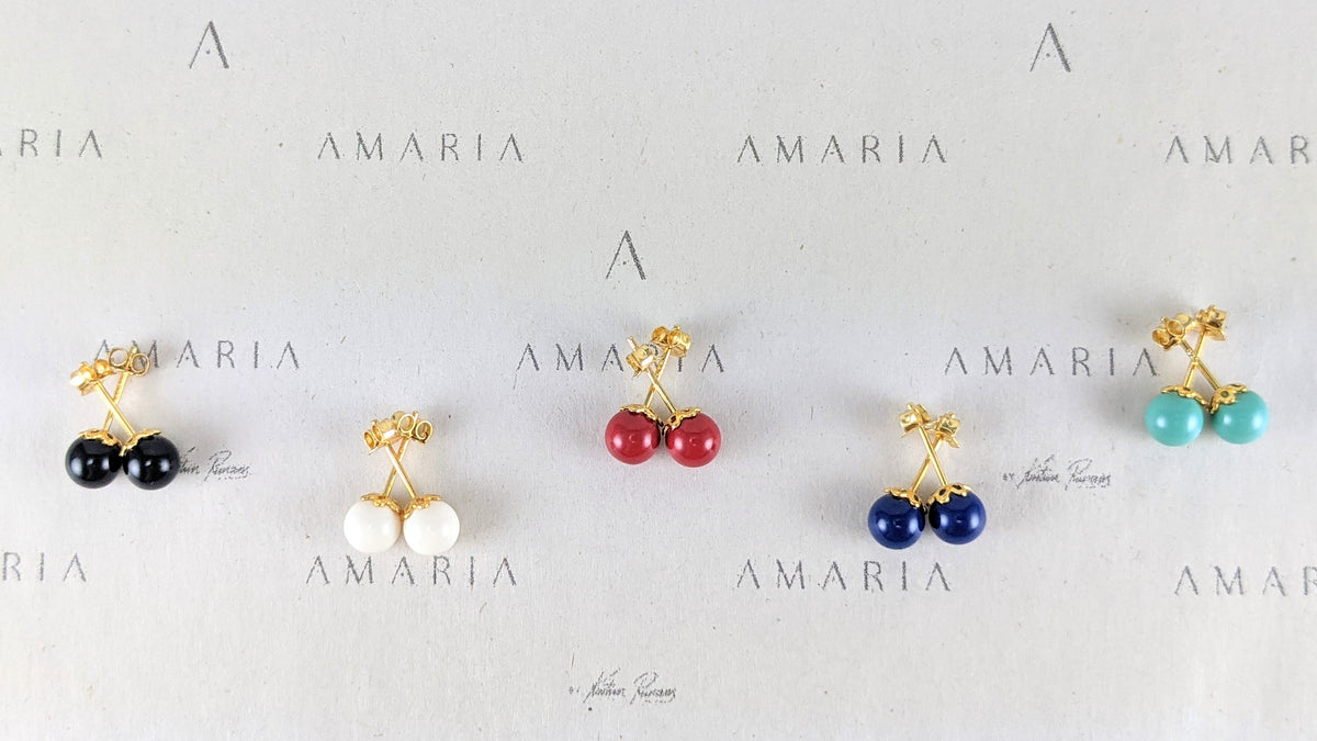 Mystic black crystal pearl studs