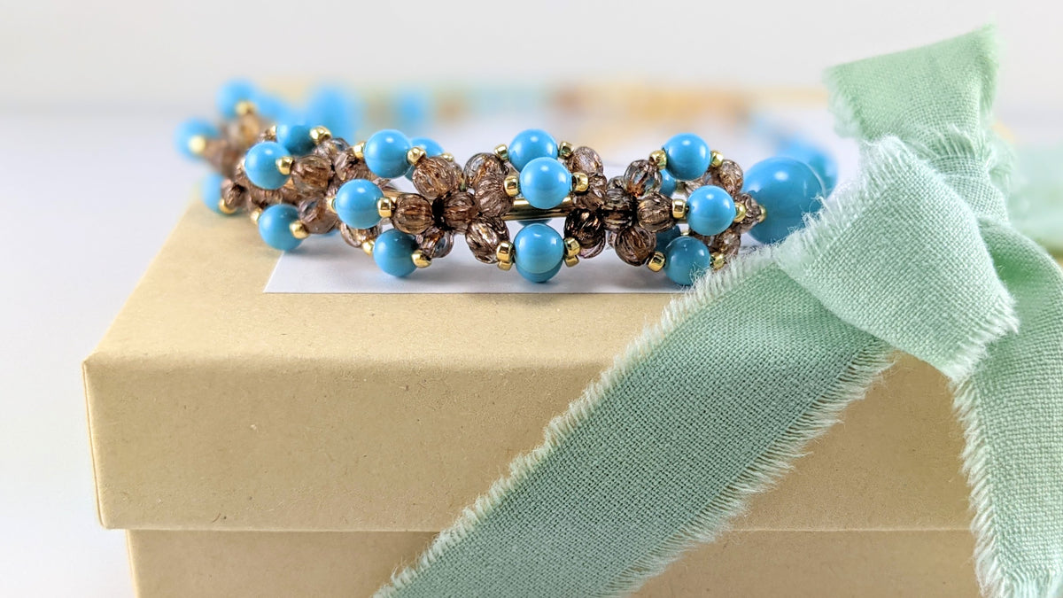 Turquoise blue crystal pearl bracelet