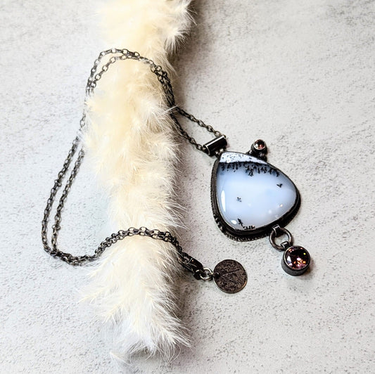 Dendritic Agate Necklace with Umber Accents