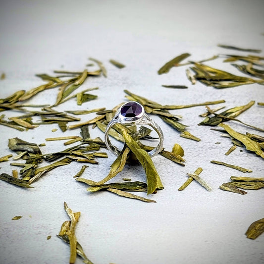 Amethyst silver ring