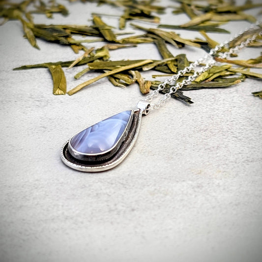 Purple Chalcedony silver pendant