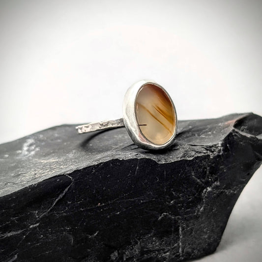 Minimalist Montana Agate Ring