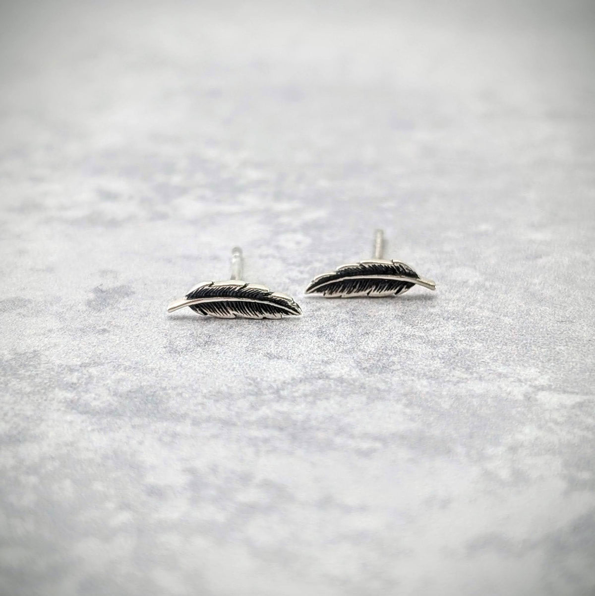 Tiny Feather earrings
