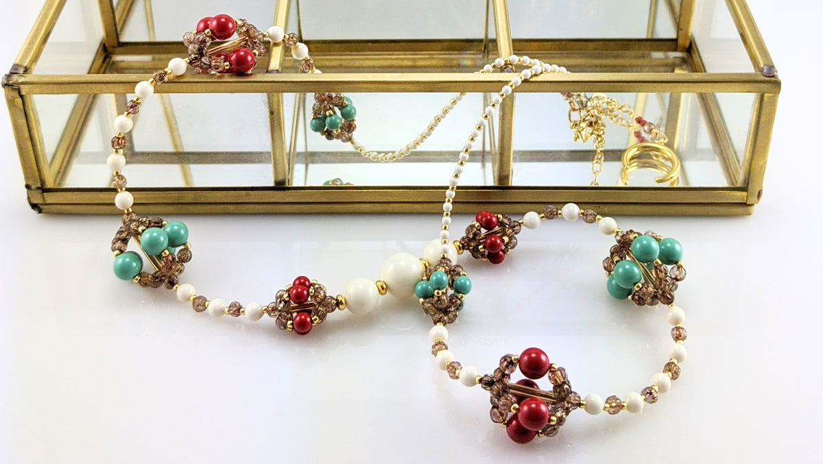 Tri - color crystal pearl necklace