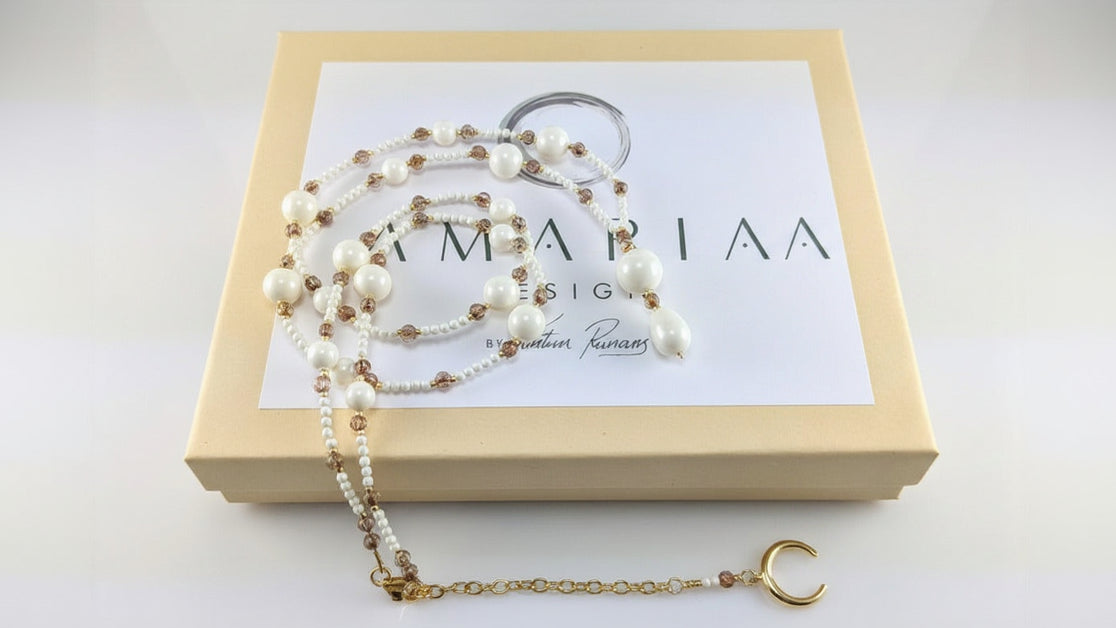 Ivory crystal pearl necklace