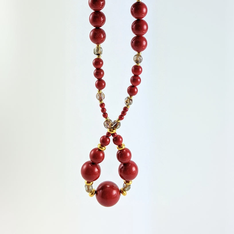 Red crystal pearl necklace