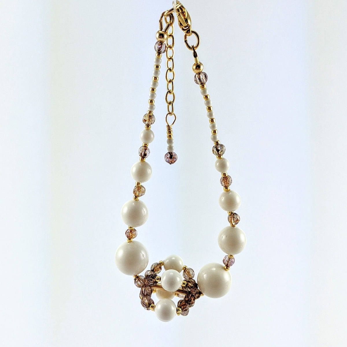 Ivory crystal pearl bracelet