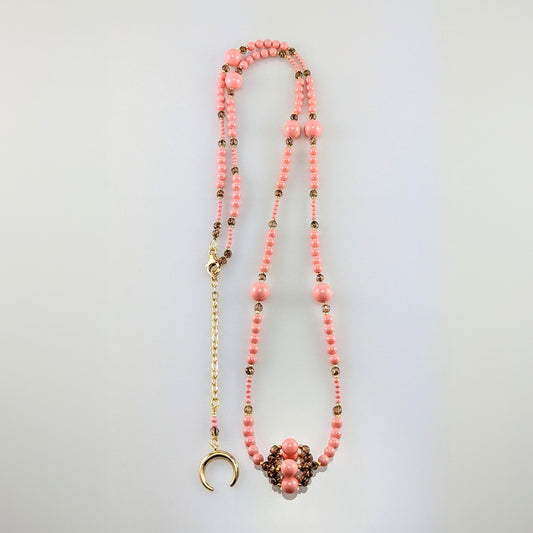 Pink crystal pearl necklace