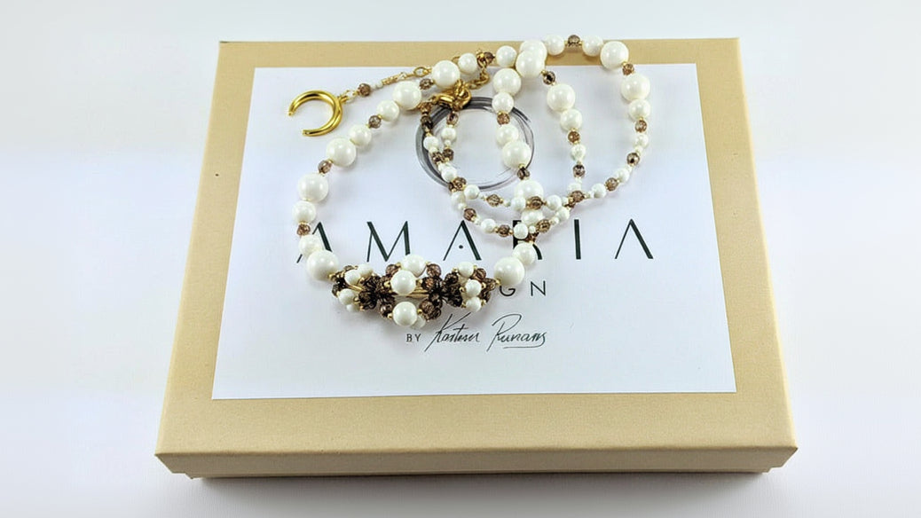 Ivory crystal pearl necklace