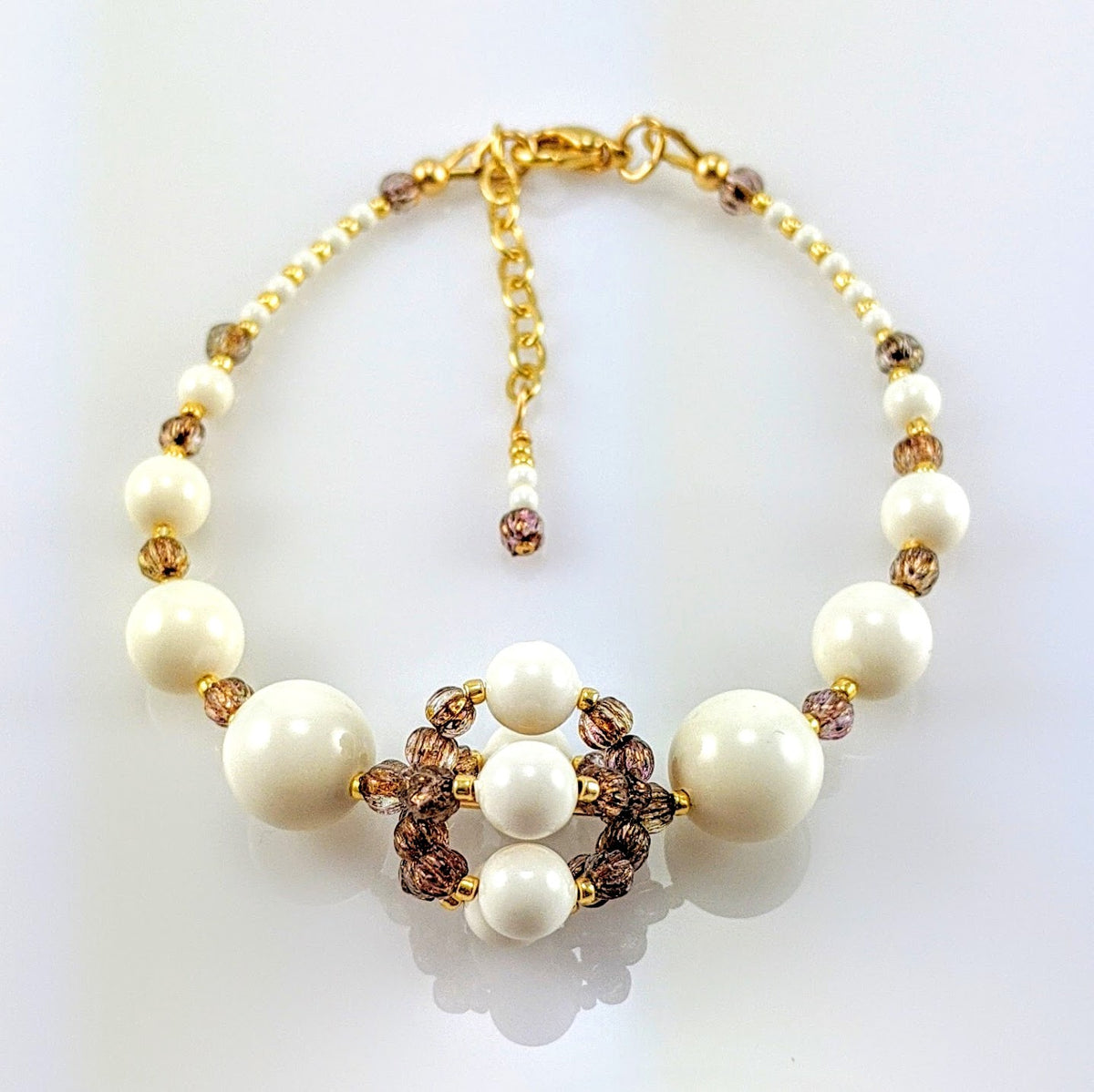 Ivory crystal pearl bracelet