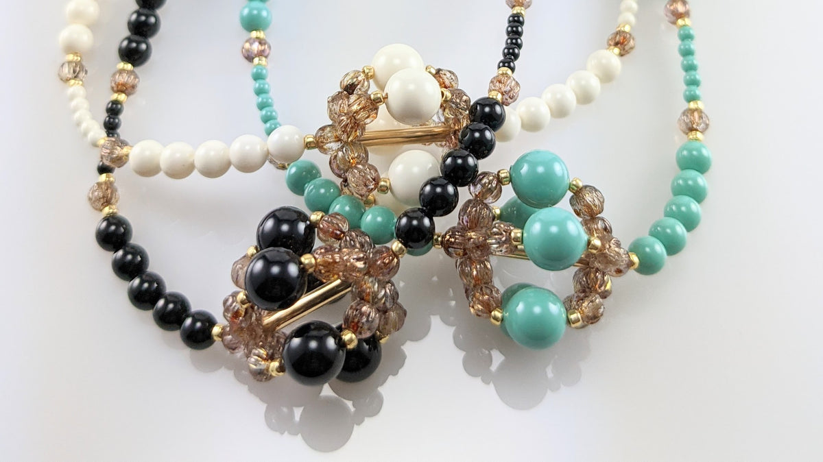 Ivory crystal pearl necklace