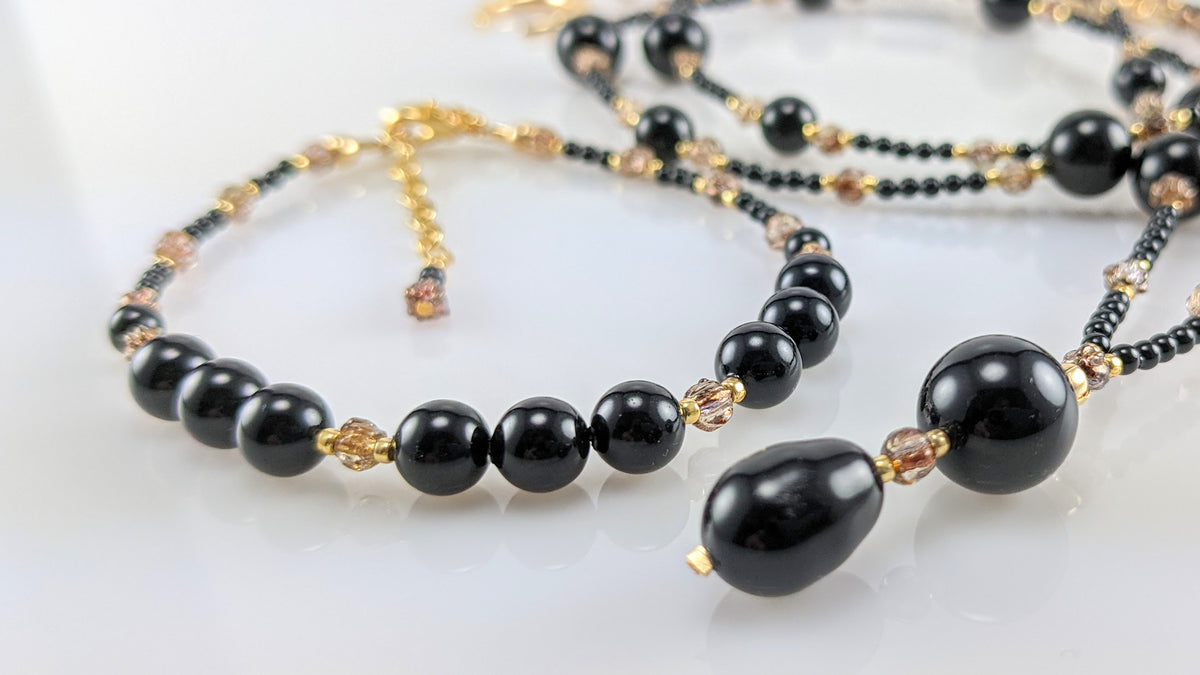 Mystic black crystal pearl bracelet