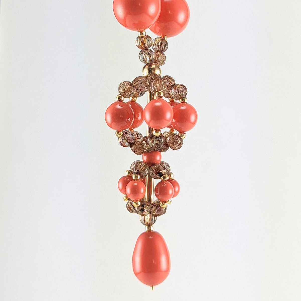 Coral crystal pearl necklace