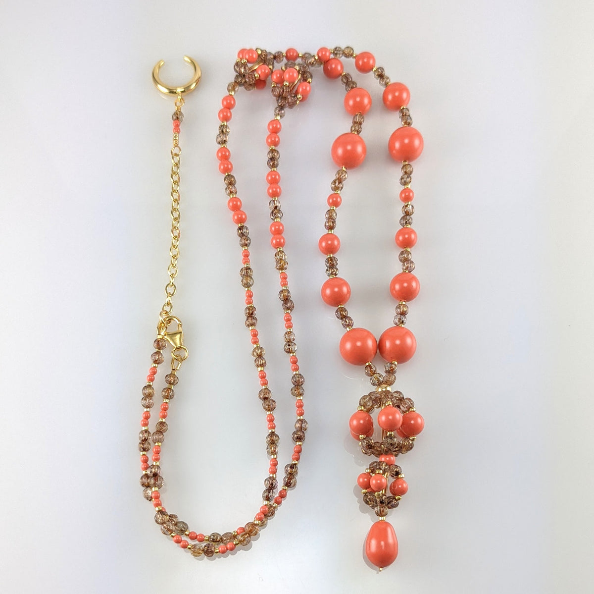 Coral crystal pearl necklace