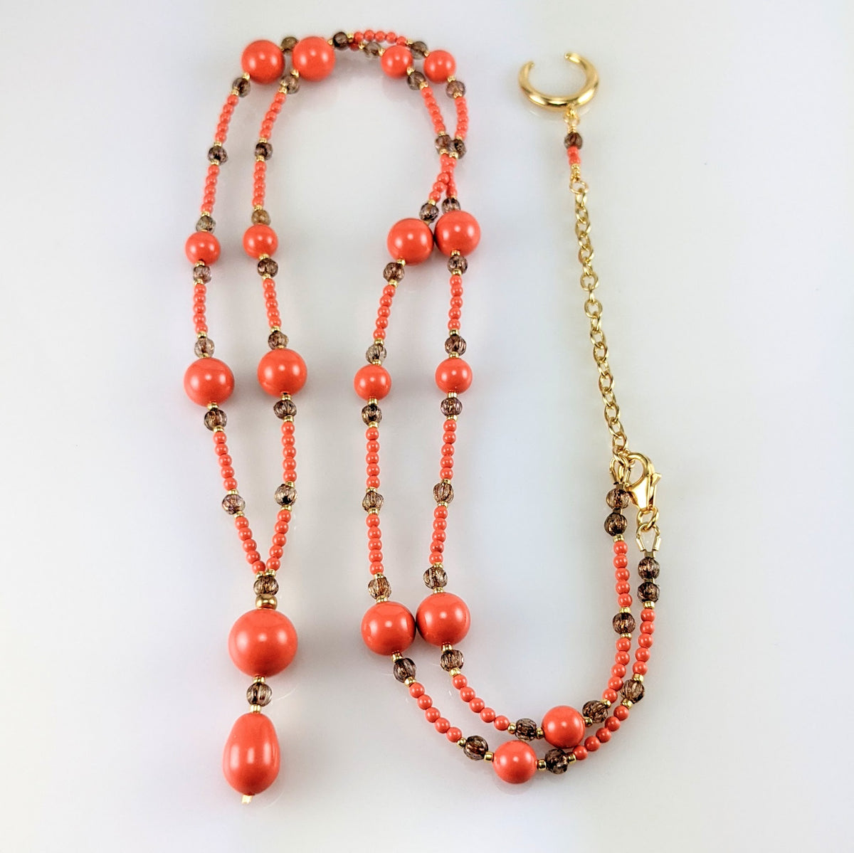 Coral crystal pearl necklace