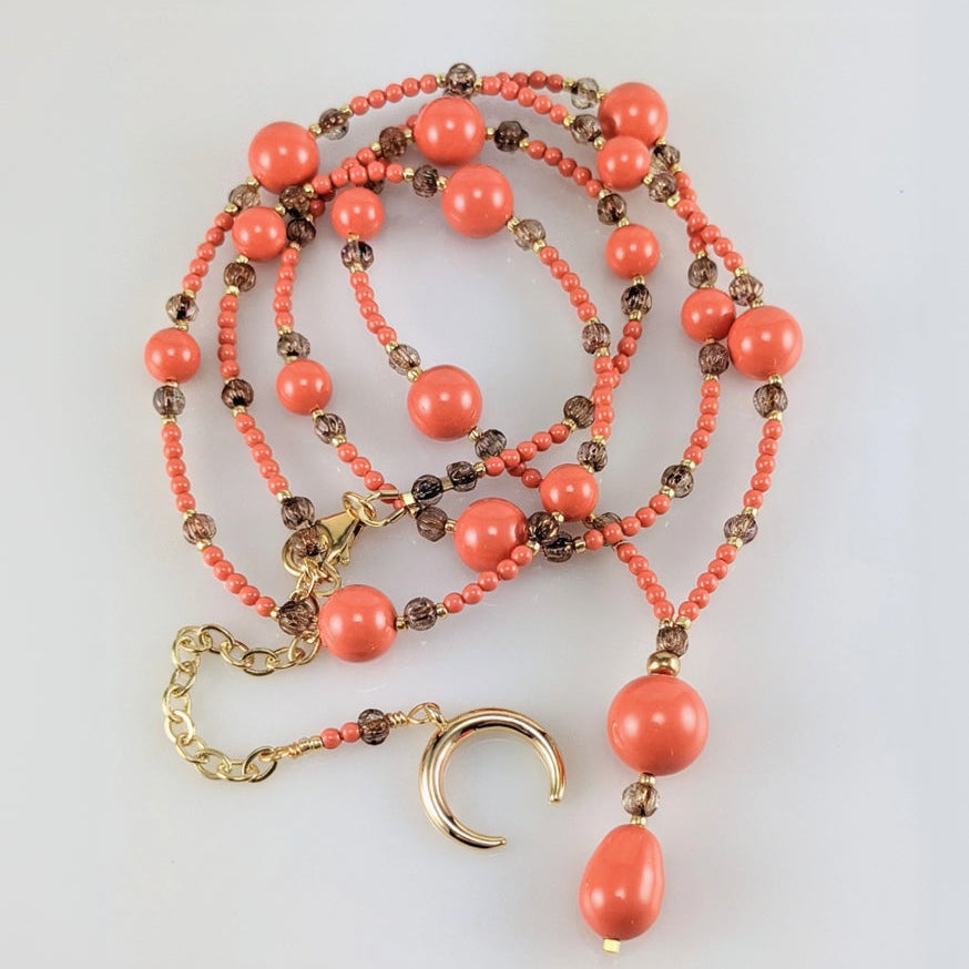 Coral crystal pearl necklace