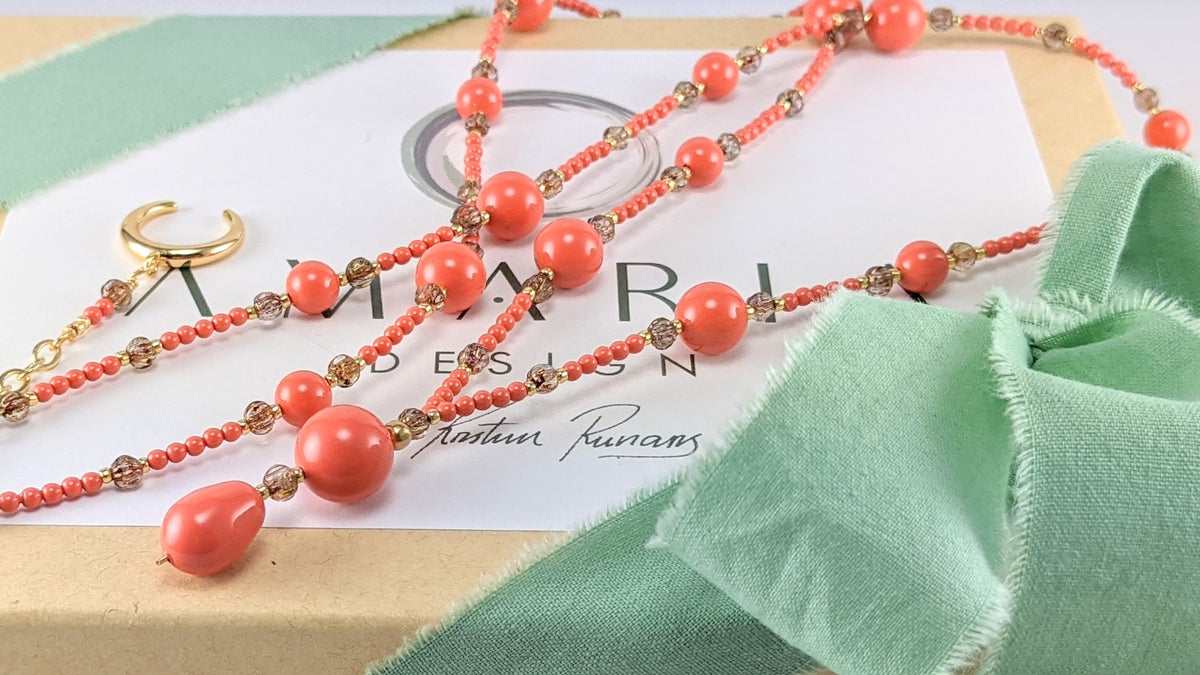 Coral crystal pearl necklace