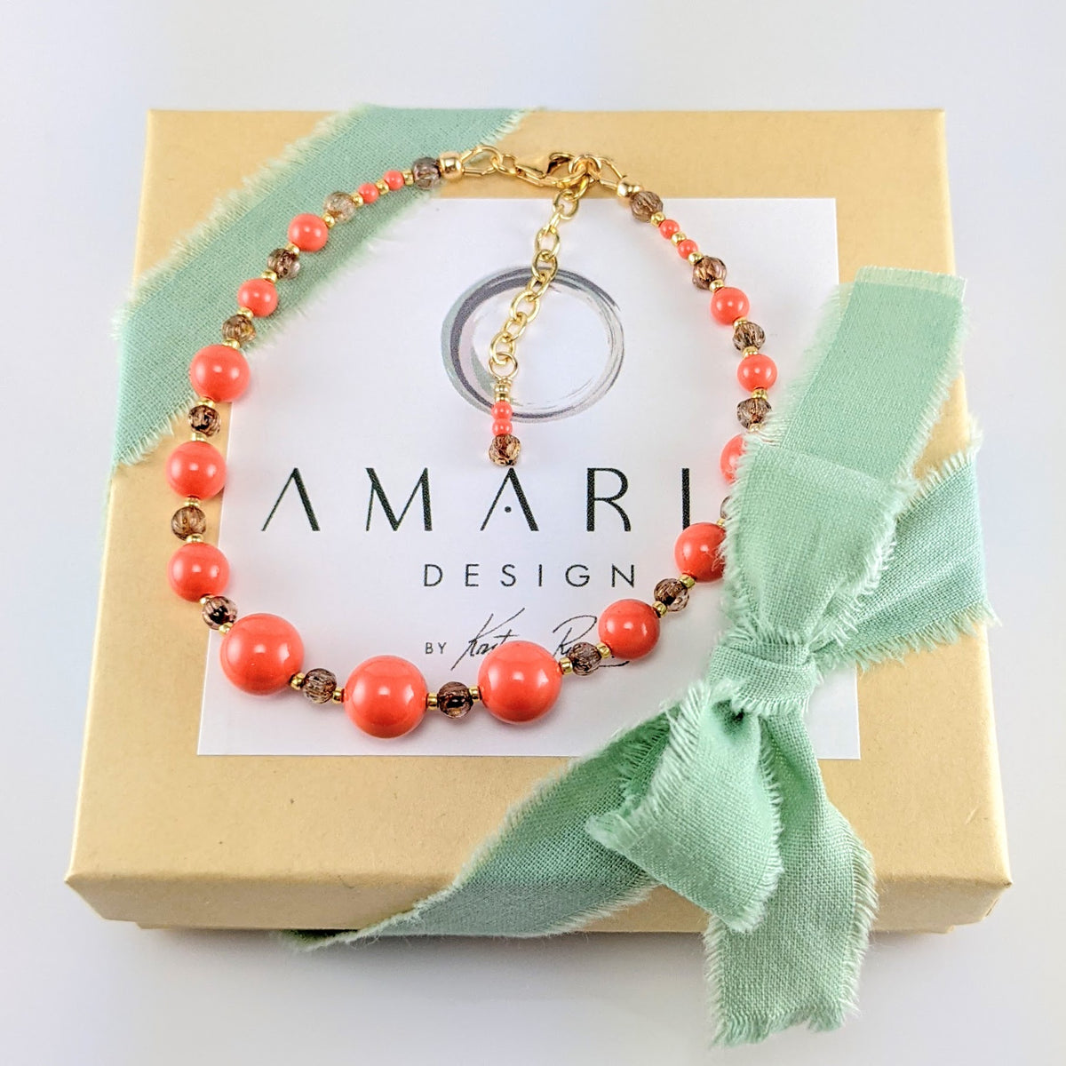 Coral crystal pearl bracelet