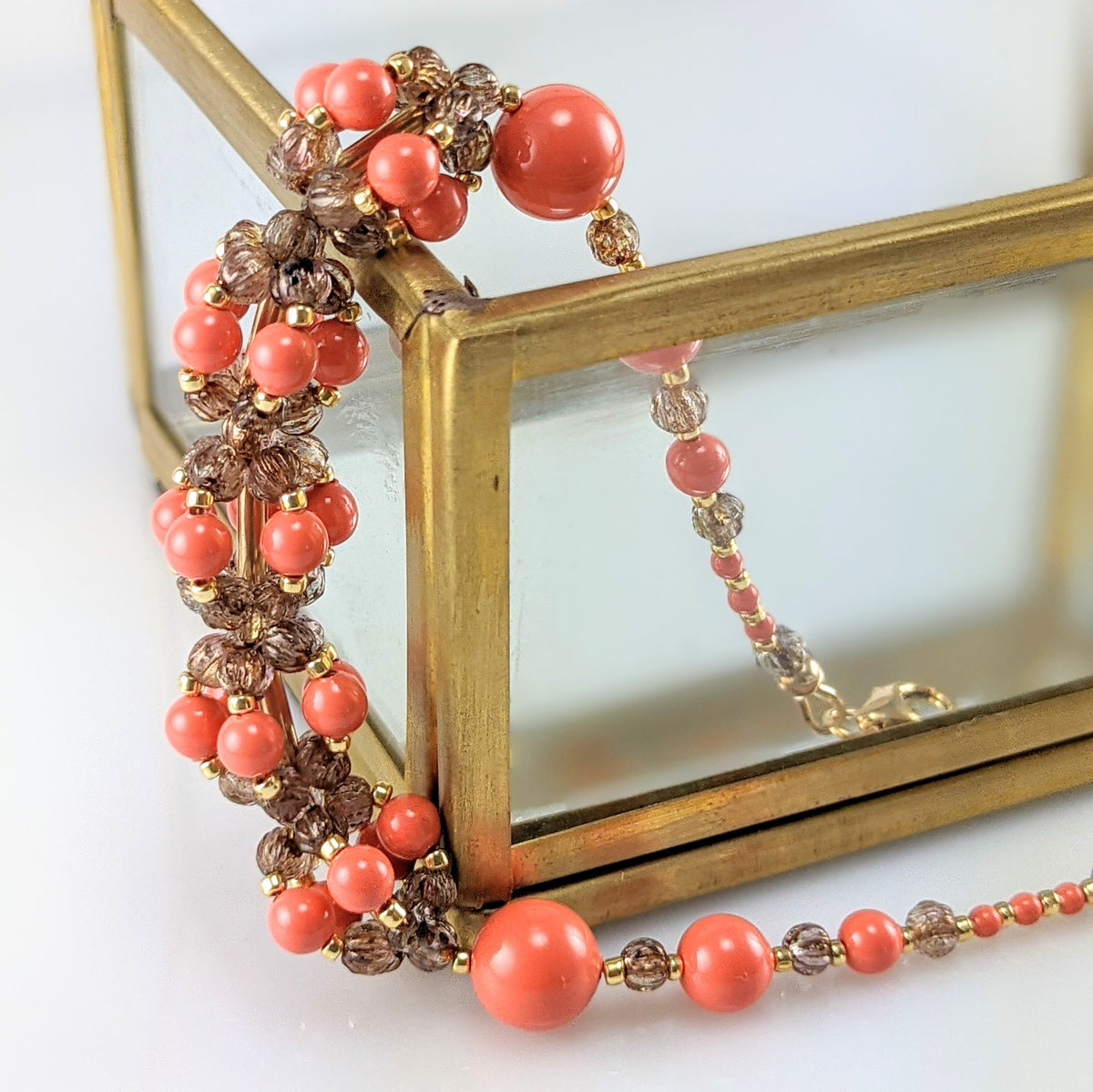 Coral crystal pearl bracelet