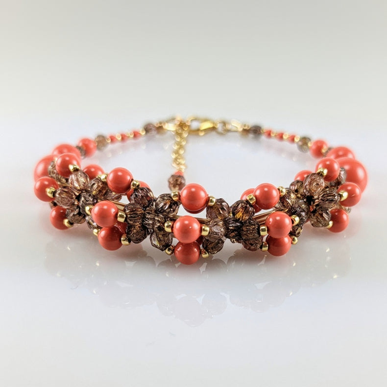 Coral crystal pearl bracelet