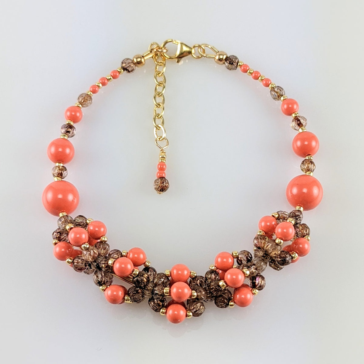 Coral crystal pearl bracelet