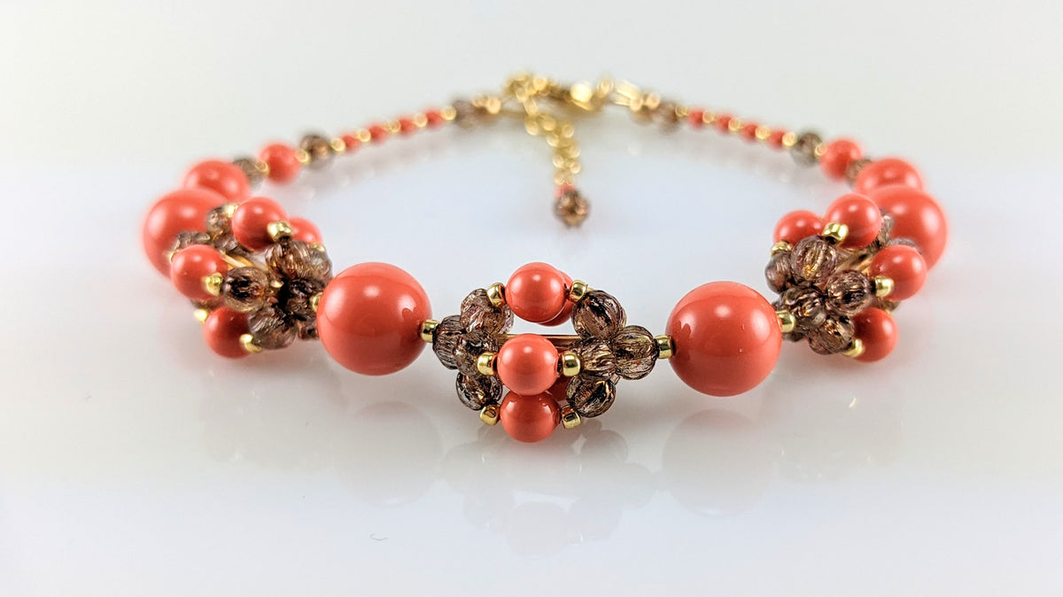 Coral crystal pearl bracelet