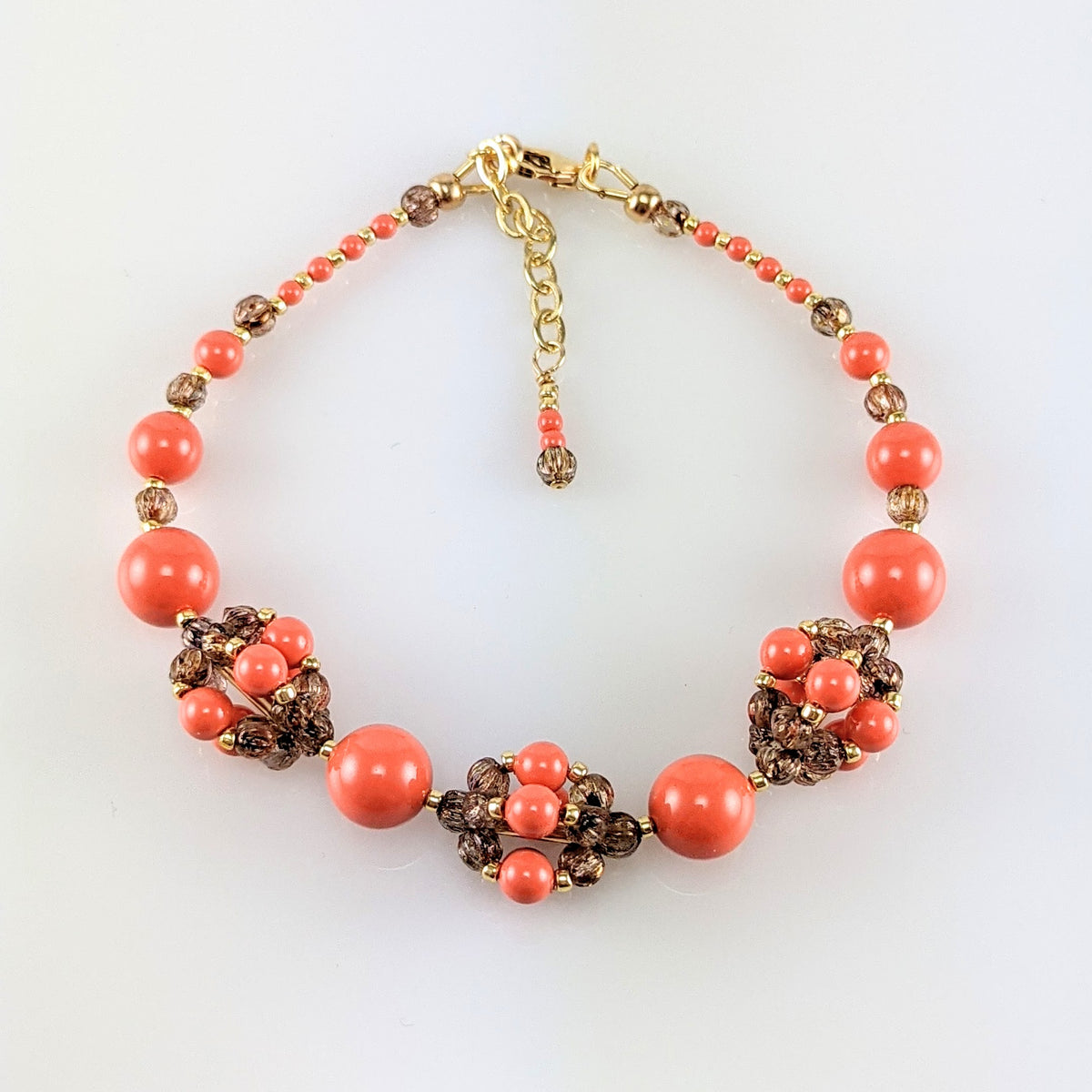 Coral crystal pearl bracelet