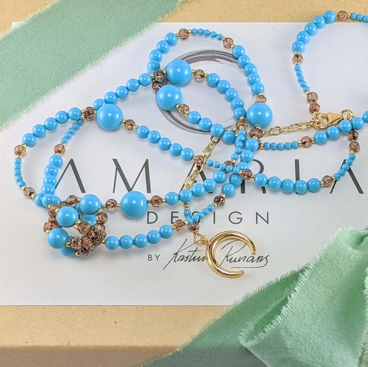 Turquoise blue crystal pearl necklace