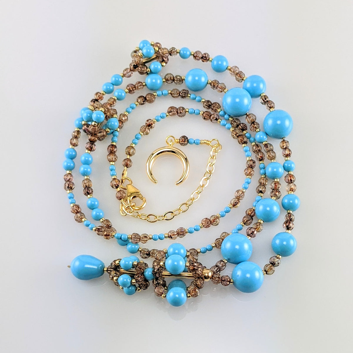 Turquoise blue crystal pearl necklace