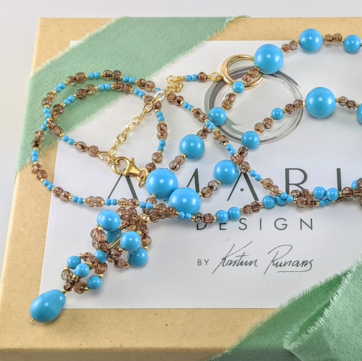 Turquoise blue crystal pearl necklace