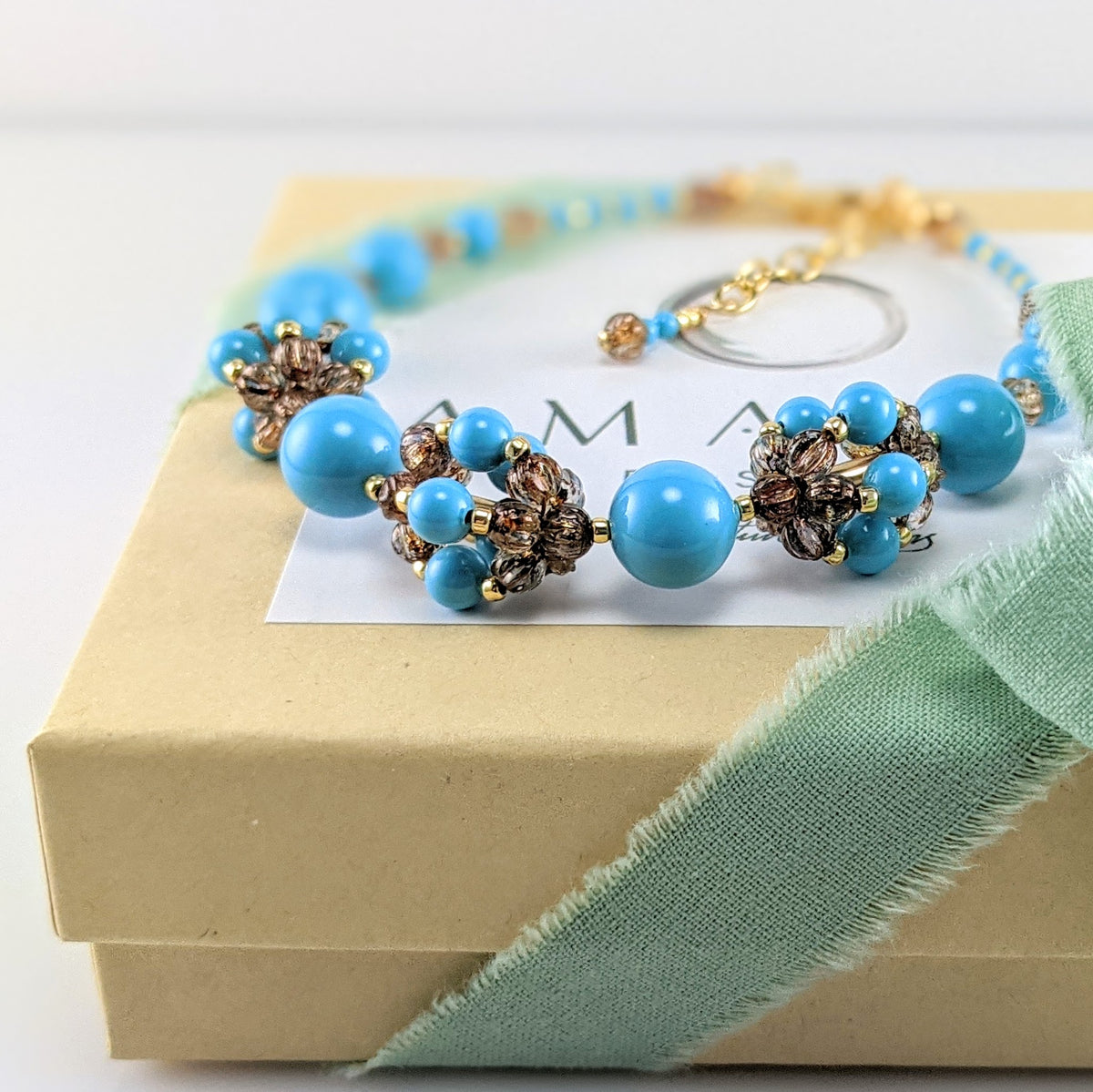 Turquoise blue crystal pearl bracelet