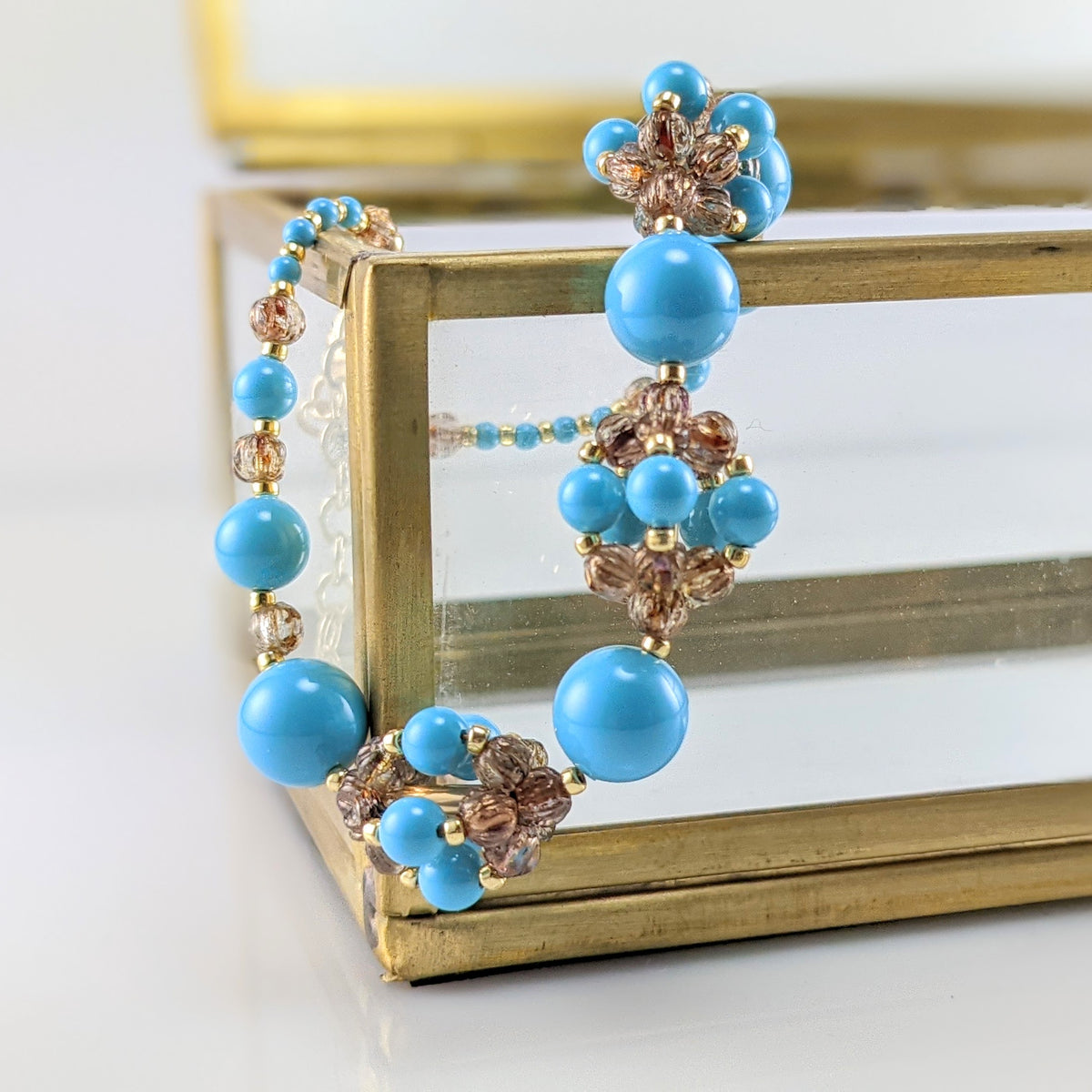 Turquoise blue crystal pearl bracelet