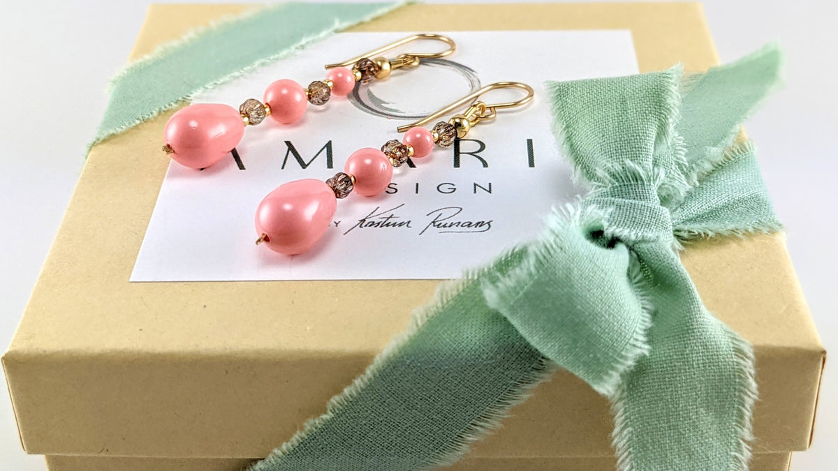 Pink crystal pearl earrings