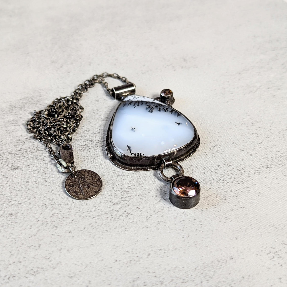 Dendritic Agate Necklace with Umber Accents