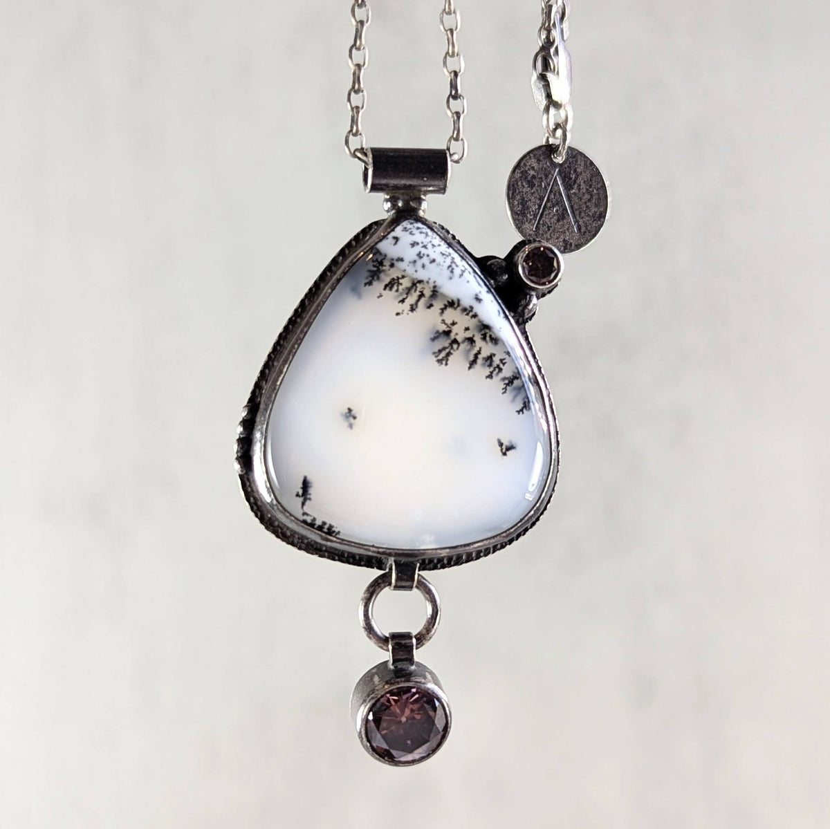 Dendritic Agate Necklace with Umber Accents