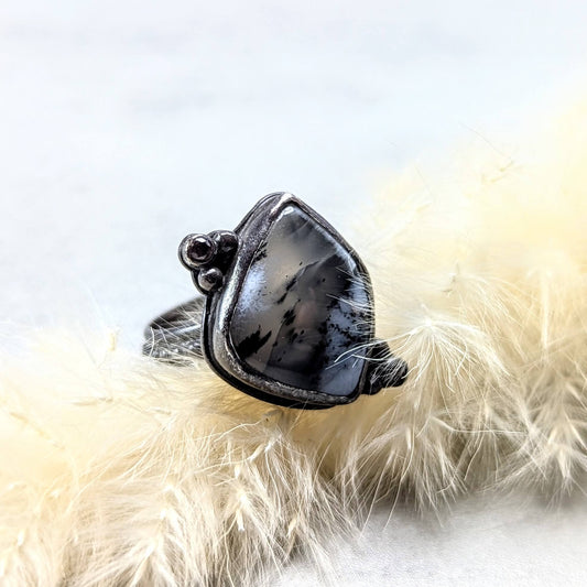Dendritic agate silver ring with umber accent