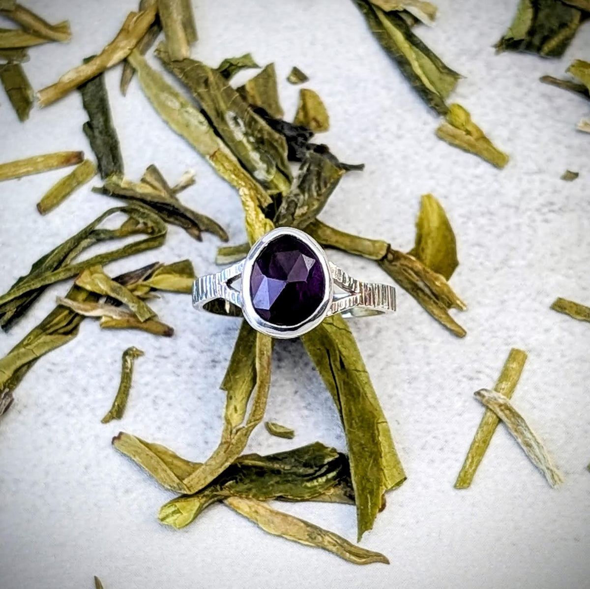 Amethyst silver ring