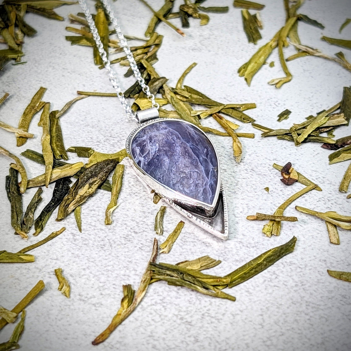Purple chalcedony silver pendant