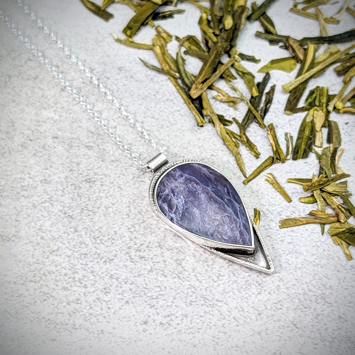 Purple chalcedony silver pendant