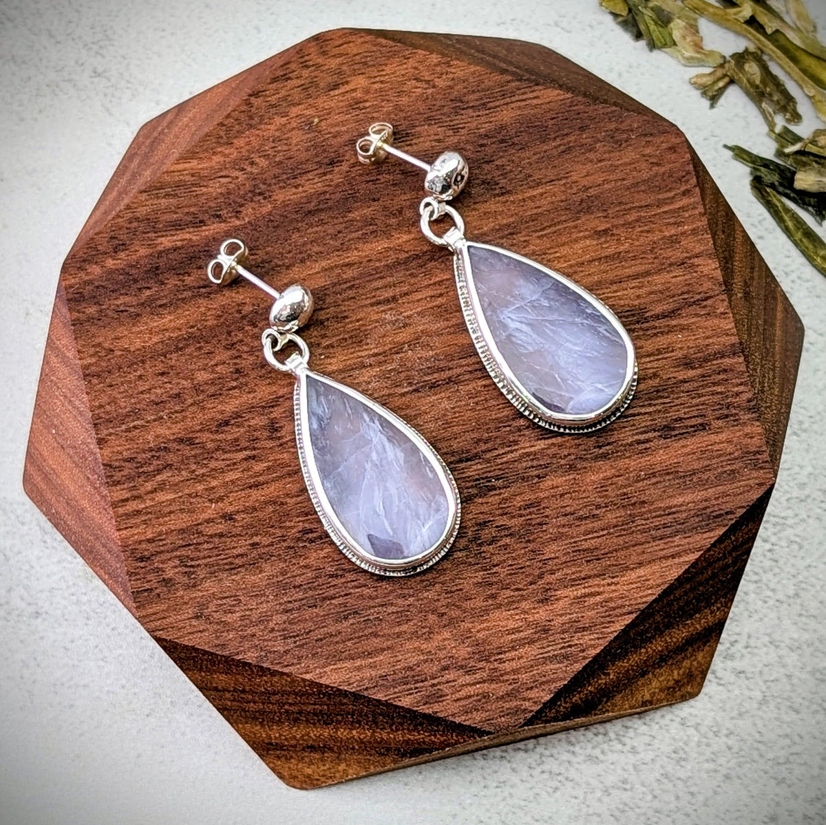 Purple Chalcedony silver earrings