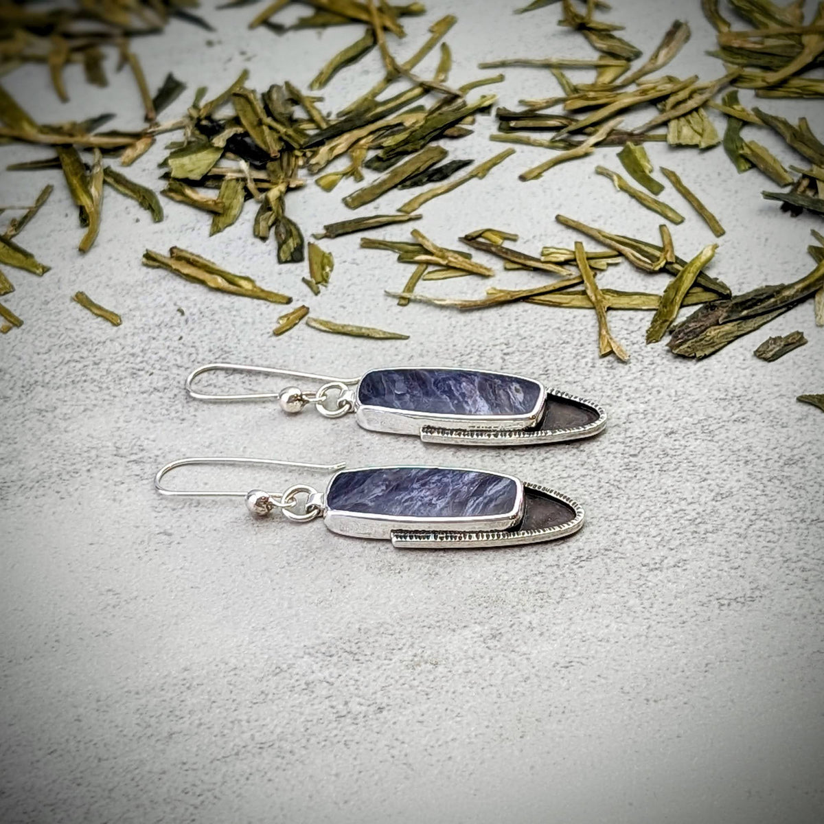Purple Chalcedony silver earrings