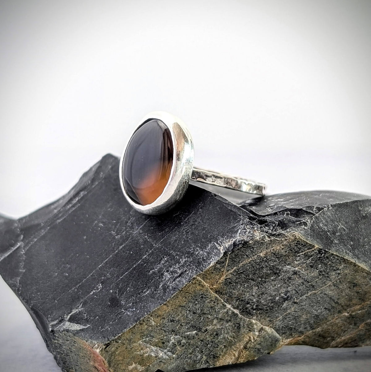 Minimalist Montana Agate Ring