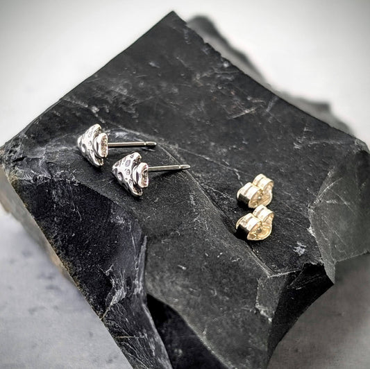Tiny Arrowhead earrings