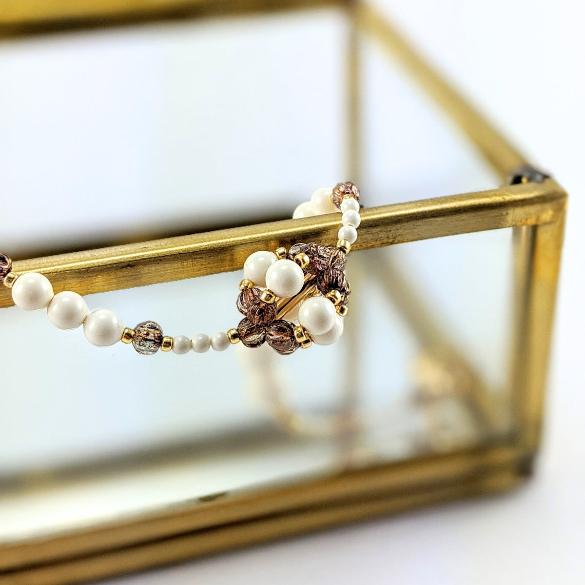Ivory crystal pearl bracelet