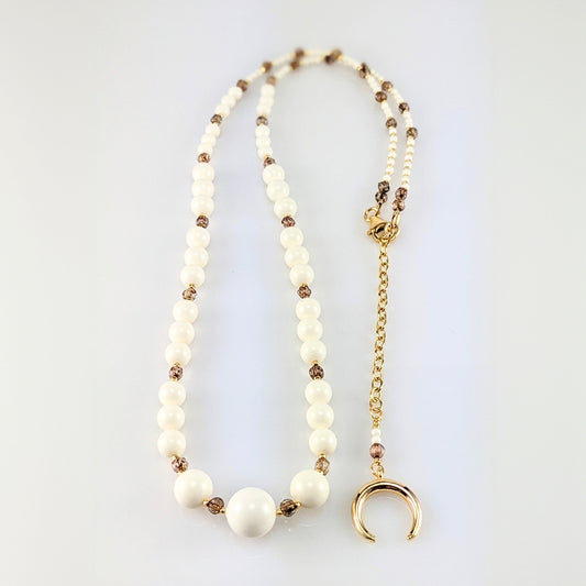 Ivory crystal pearl necklace