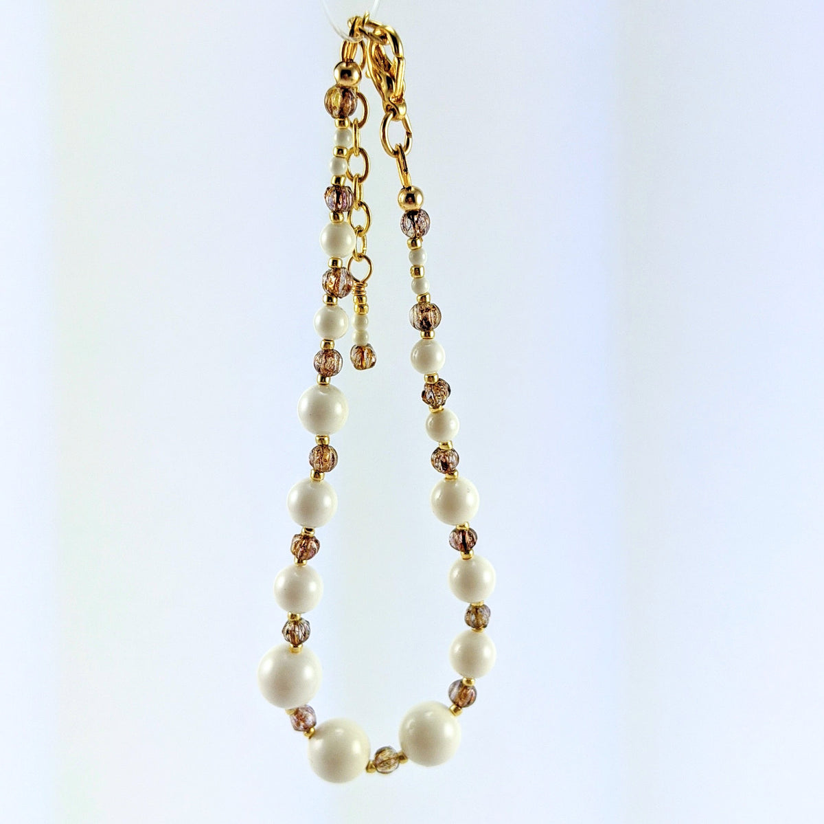 Ivory crystal pearl bracelet