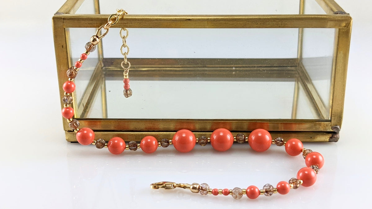 Coral crystal pearl bracelet