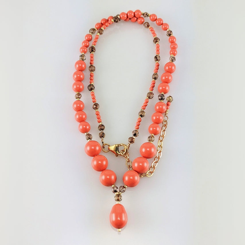 Coral crystal pearl necklace